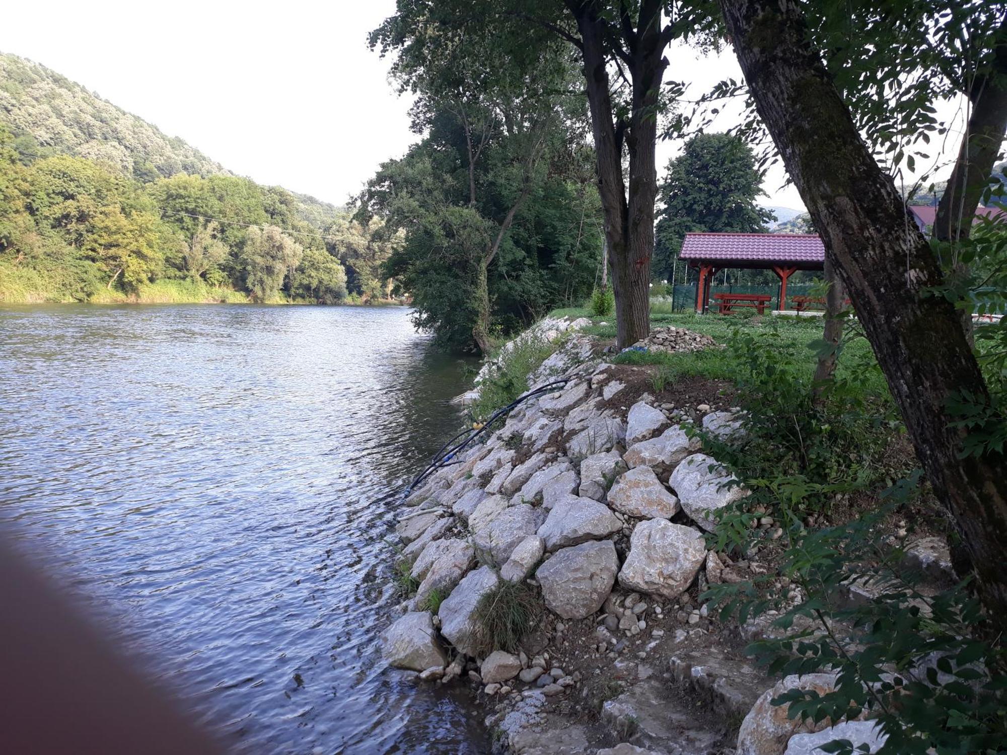 Hostel Topić Banja Luka Exterior foto