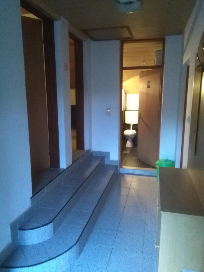 Hostel Topić Banja Luka Exterior foto